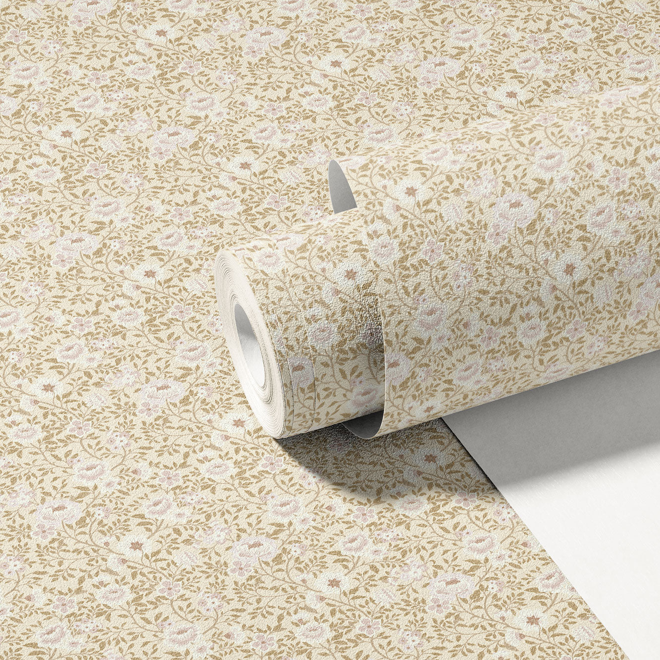 Annabelle Wallpaper in Antique Blush