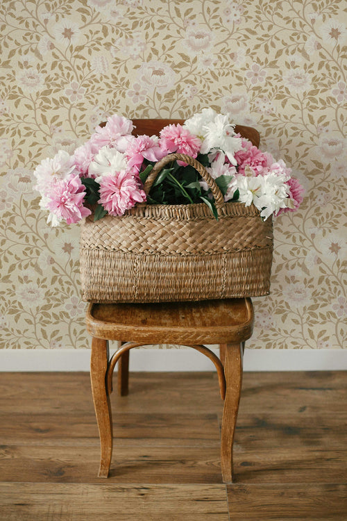 Annabelle Wallpaper in Antique Blush