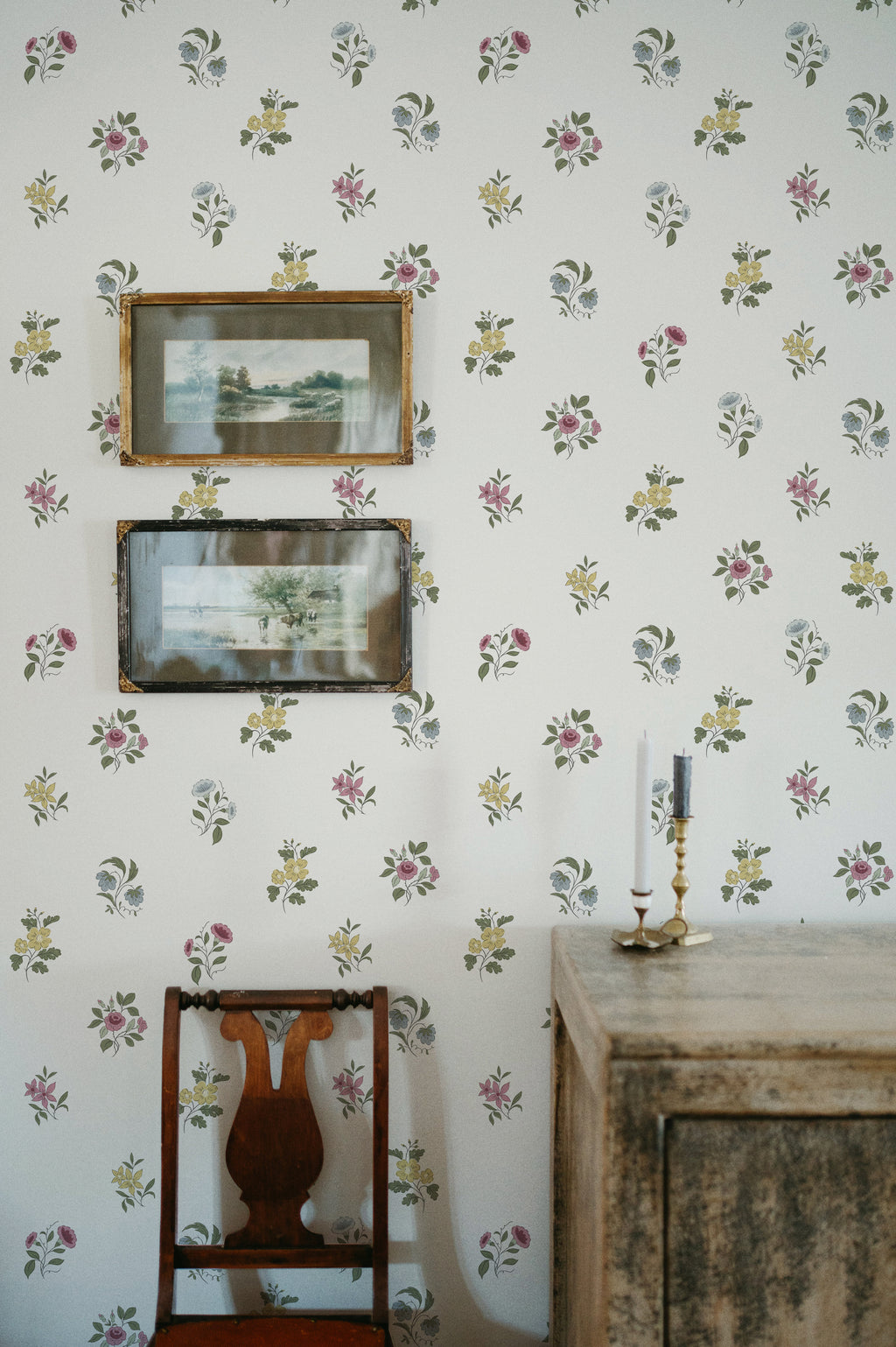 Ashthorn Wallpaper Painted Ivory
