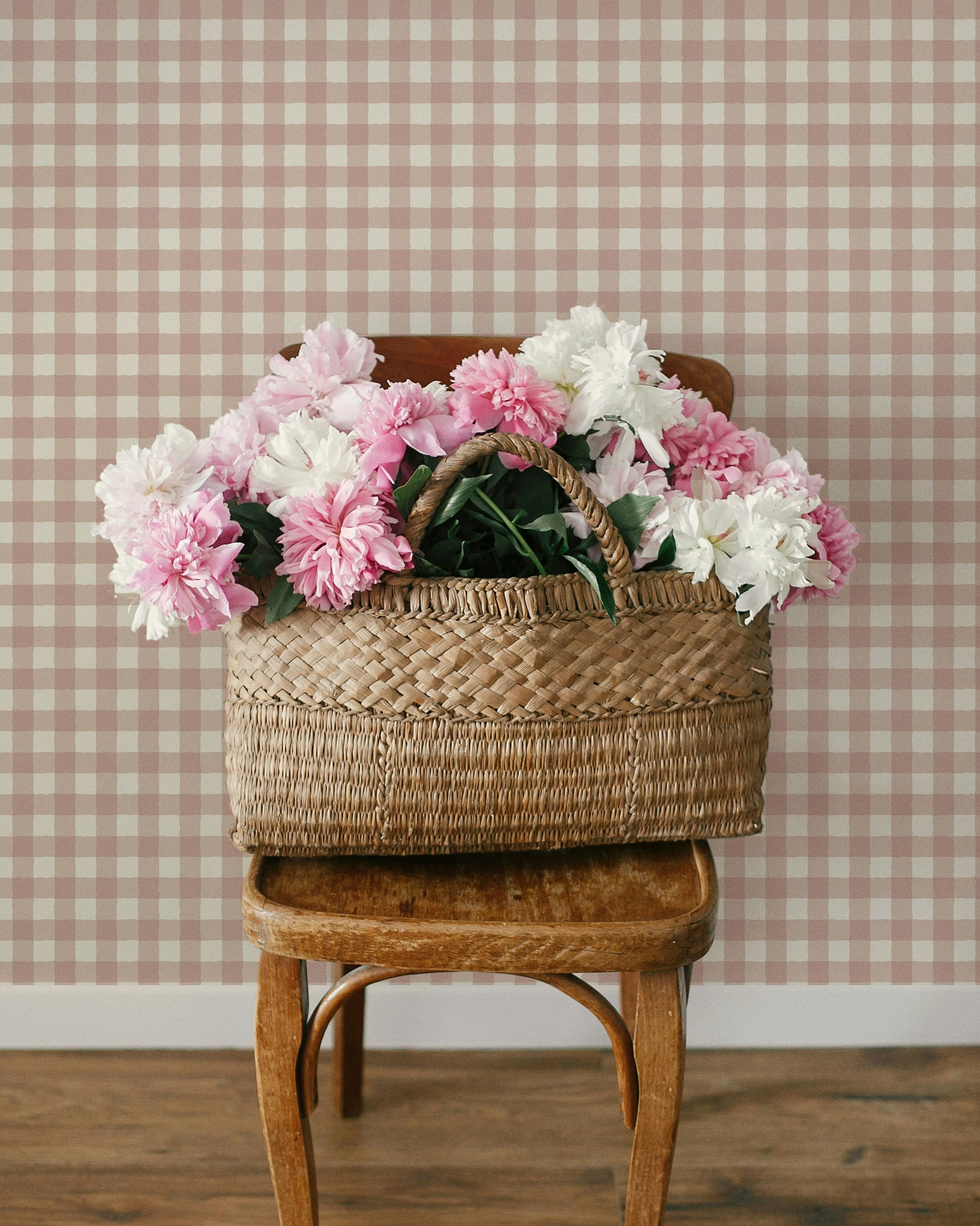 Garden Window in Rosette Blush