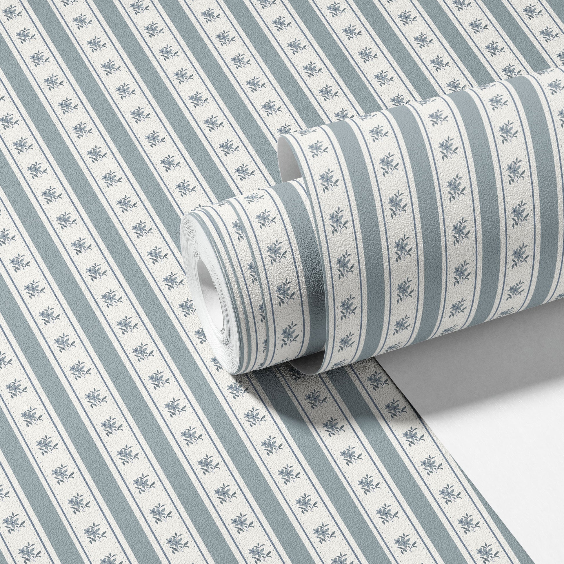 Glasshouse Stripe in Delft Ivory
