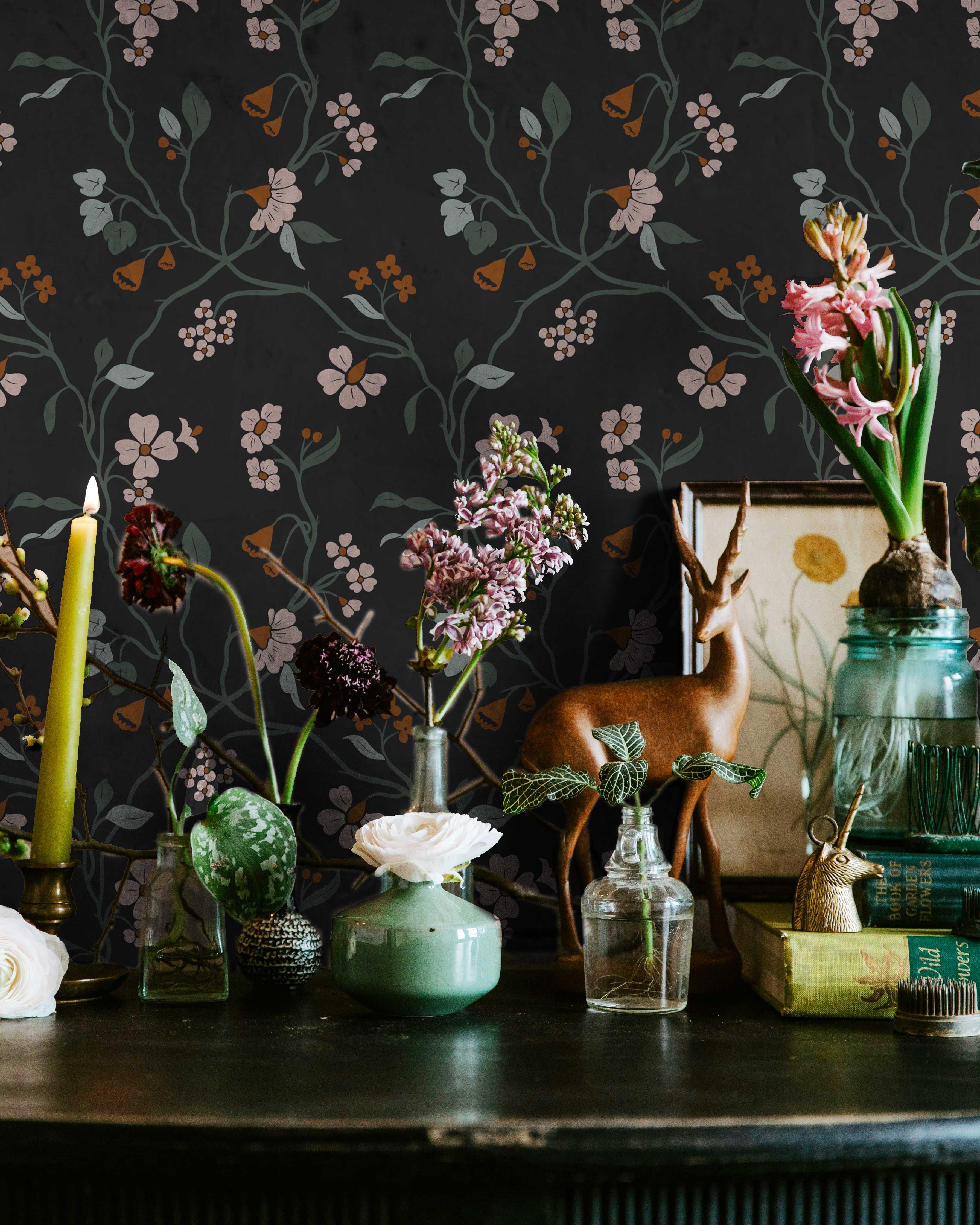 Lunaria Vine Wallpaper in Moody Charcoal