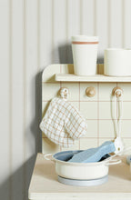 Moulding Line Wallpaper in Pale Cream