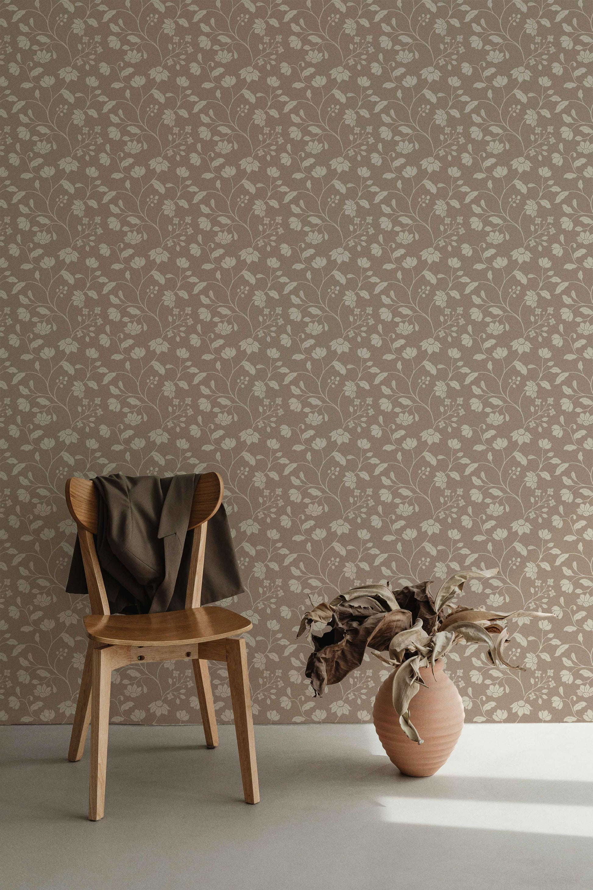 Wild Geranium Wallpaper in Mauve Clay
