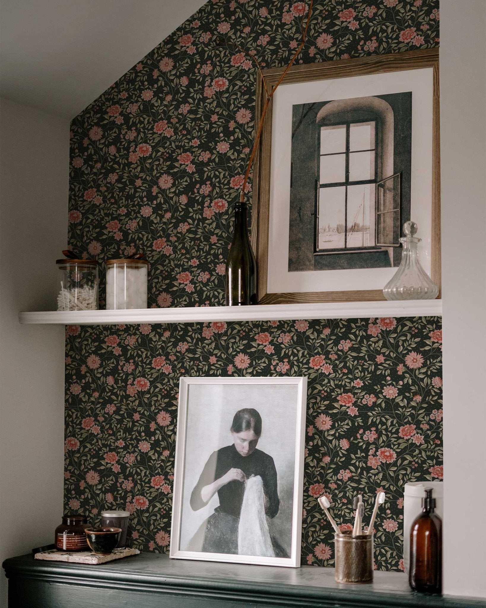 Annabelle Wallpaper in Terracotta Night - Riverpine