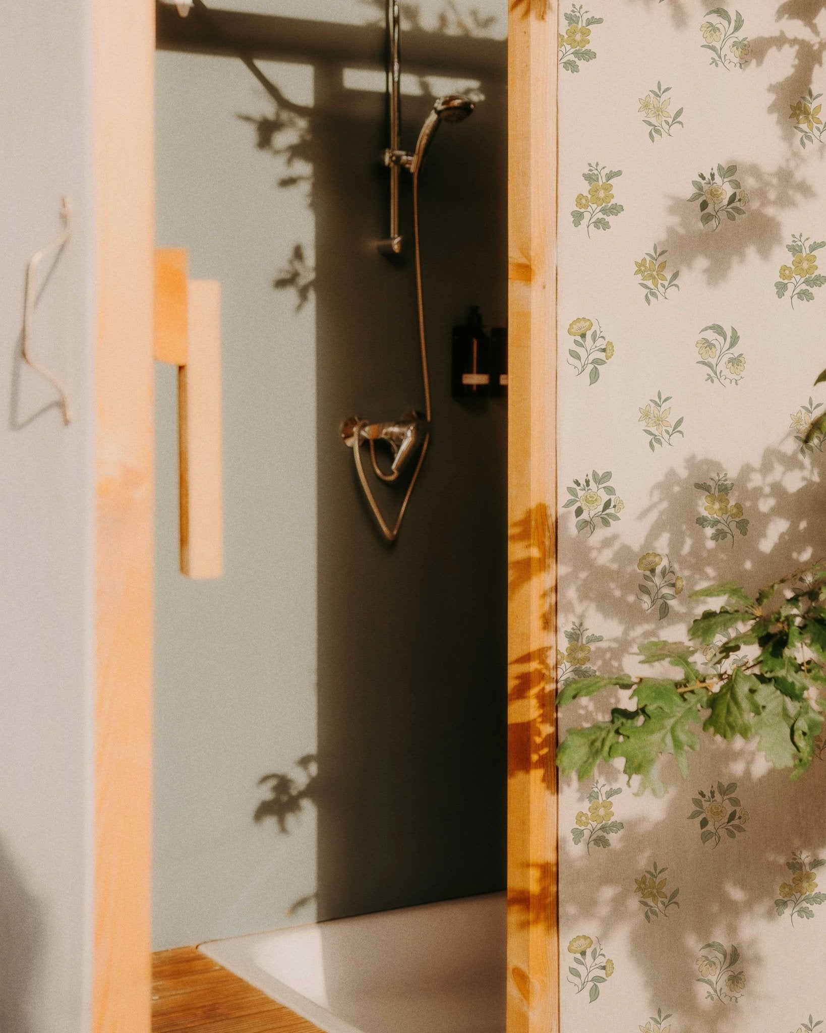 Ashthorn Wallpaper October Mist - Riverpine