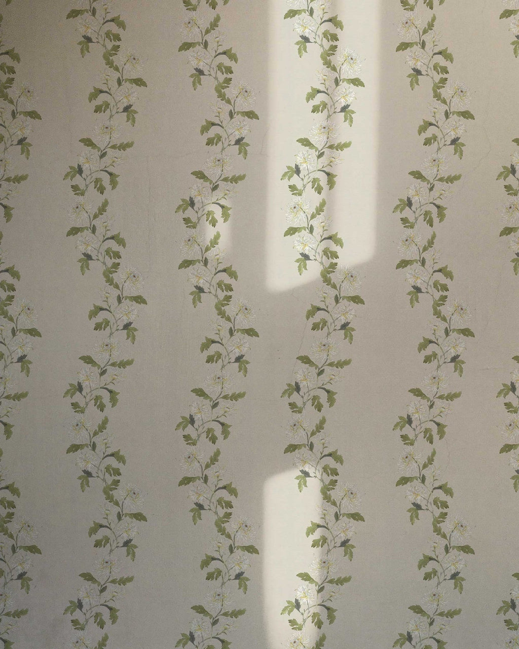 Chrysanthemum Trail in Linen - Riverpine