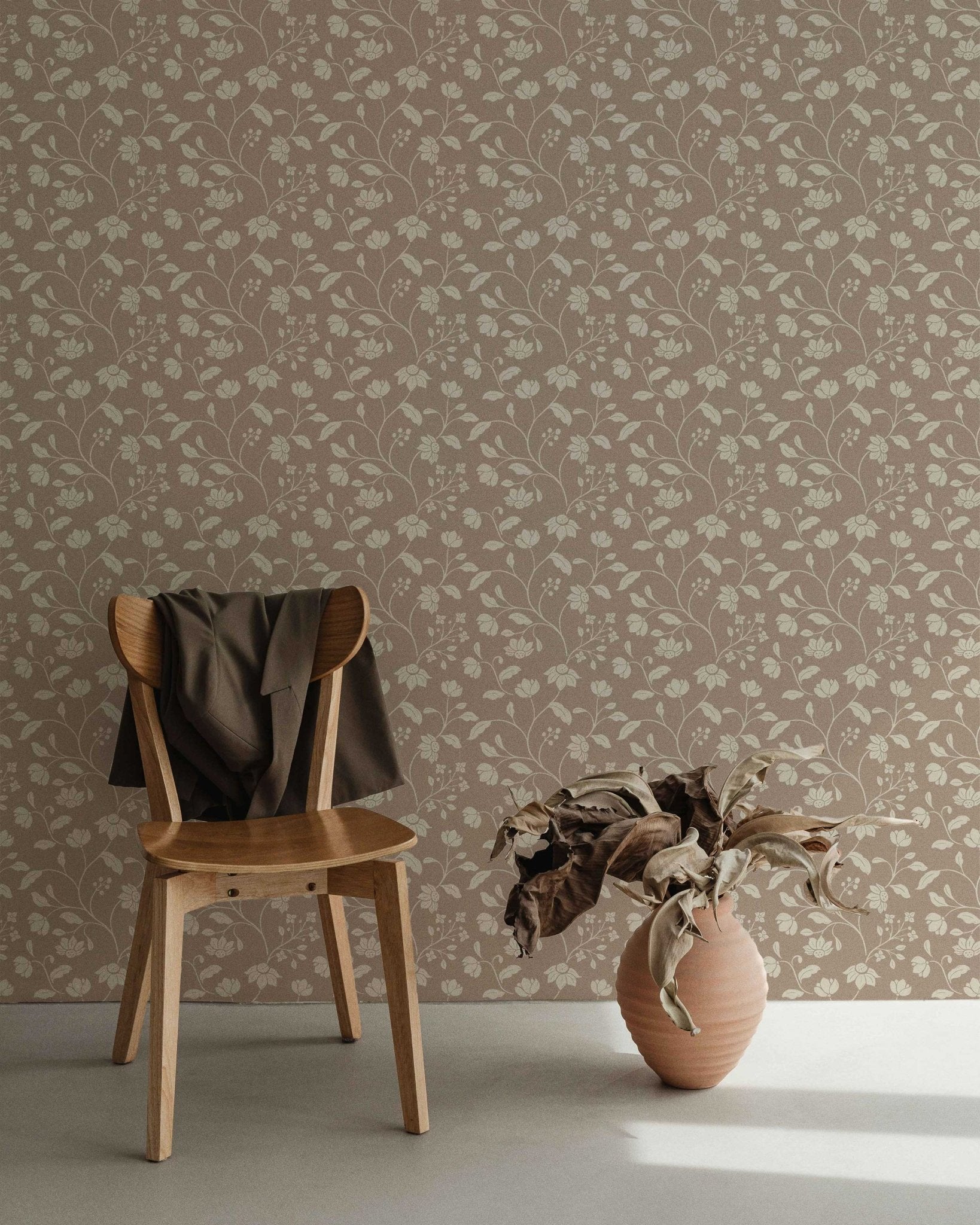 Wild Geranium Wallpaper in Mauve Clay - Riverpine